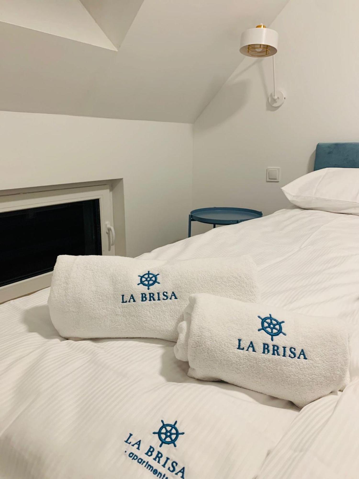 La Brisa Apartments Дзивновек Екстериор снимка