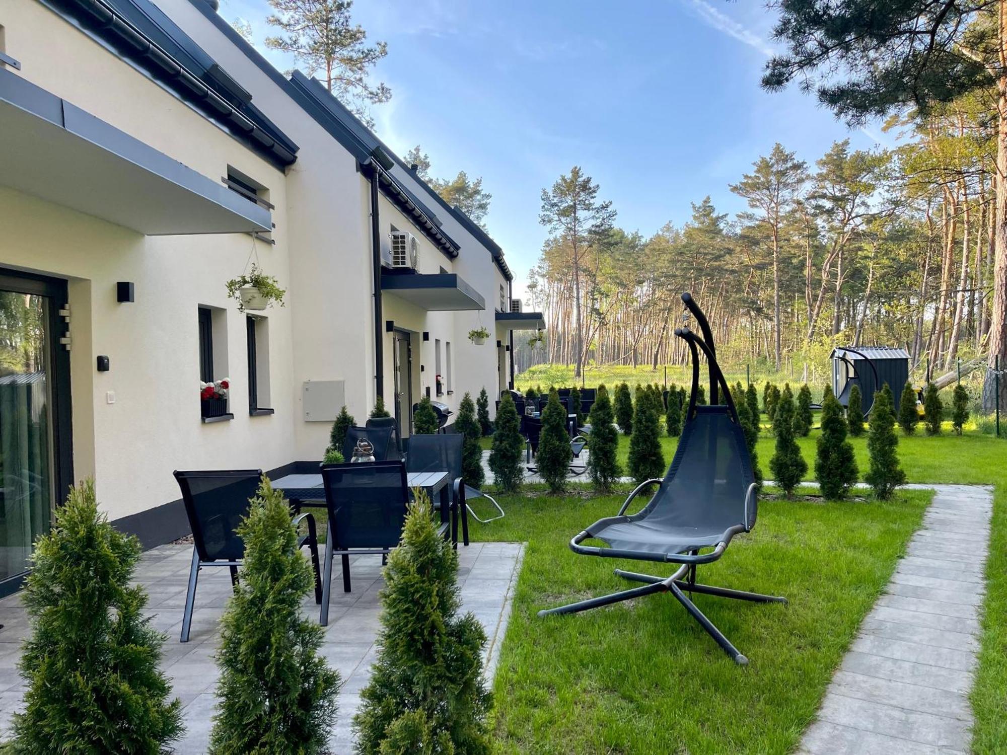 La Brisa Apartments Дзивновек Екстериор снимка